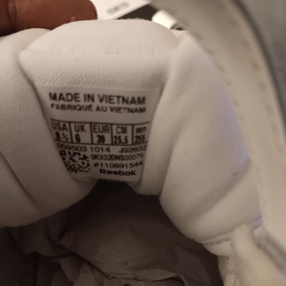 Reebok Classic hi-Top ladies sneakers - New in Box - Picture 12 of 12